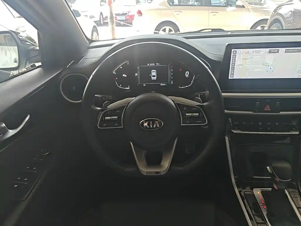 Kia K3 — миниатюра 11