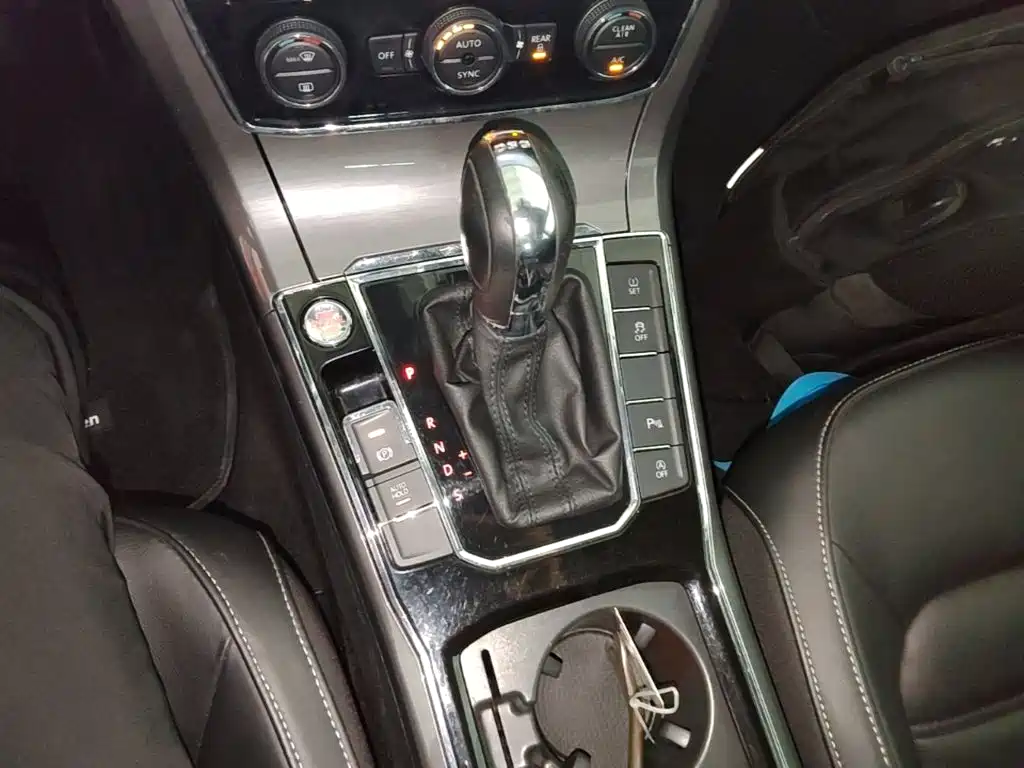 Volkswagen Passat — миниатюра 14