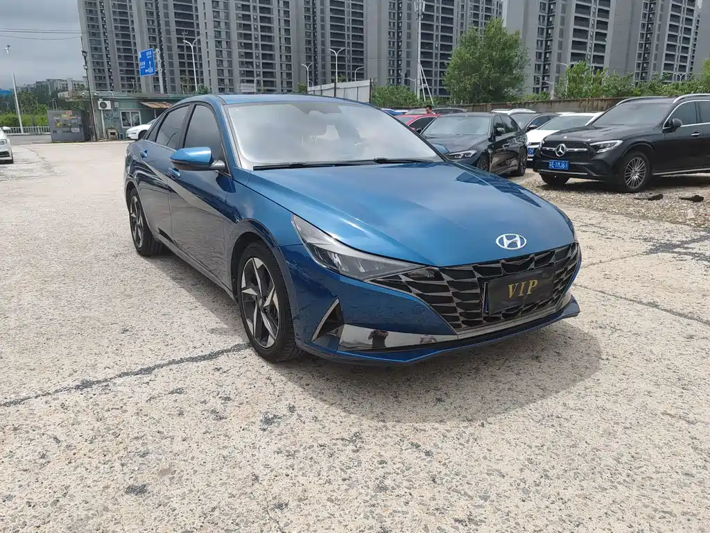 Hyundai Elantra — миниатюра 2