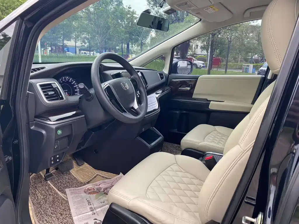 Honda Odyssey — миниатюра 8