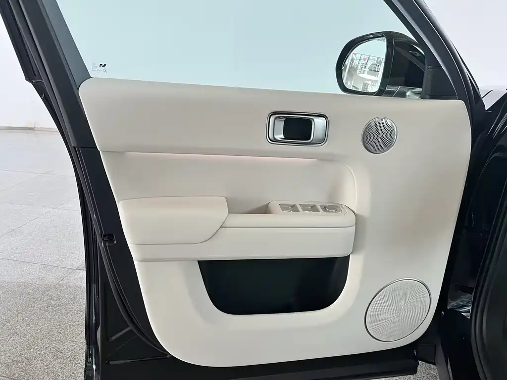 Li Auto Li L7 — миниатюра 10