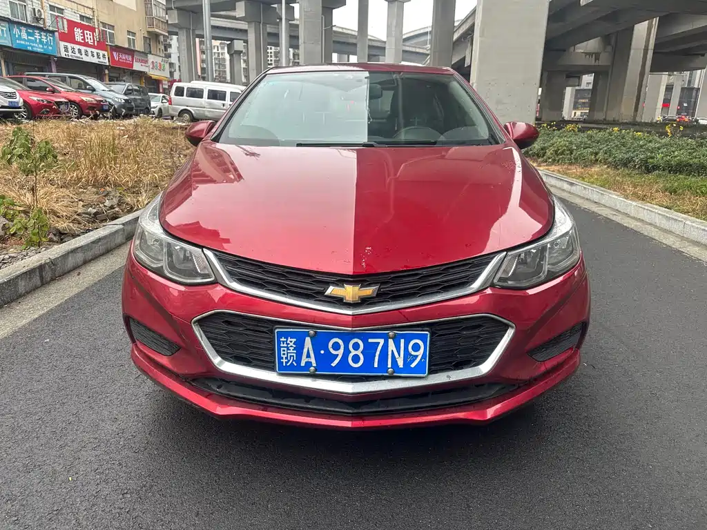 Chevrolet Cruze 1.5L Auto Pioneer Sunroof Edition, фото 3