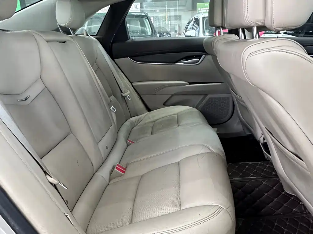 Cadillac XTS — миниатюра 10