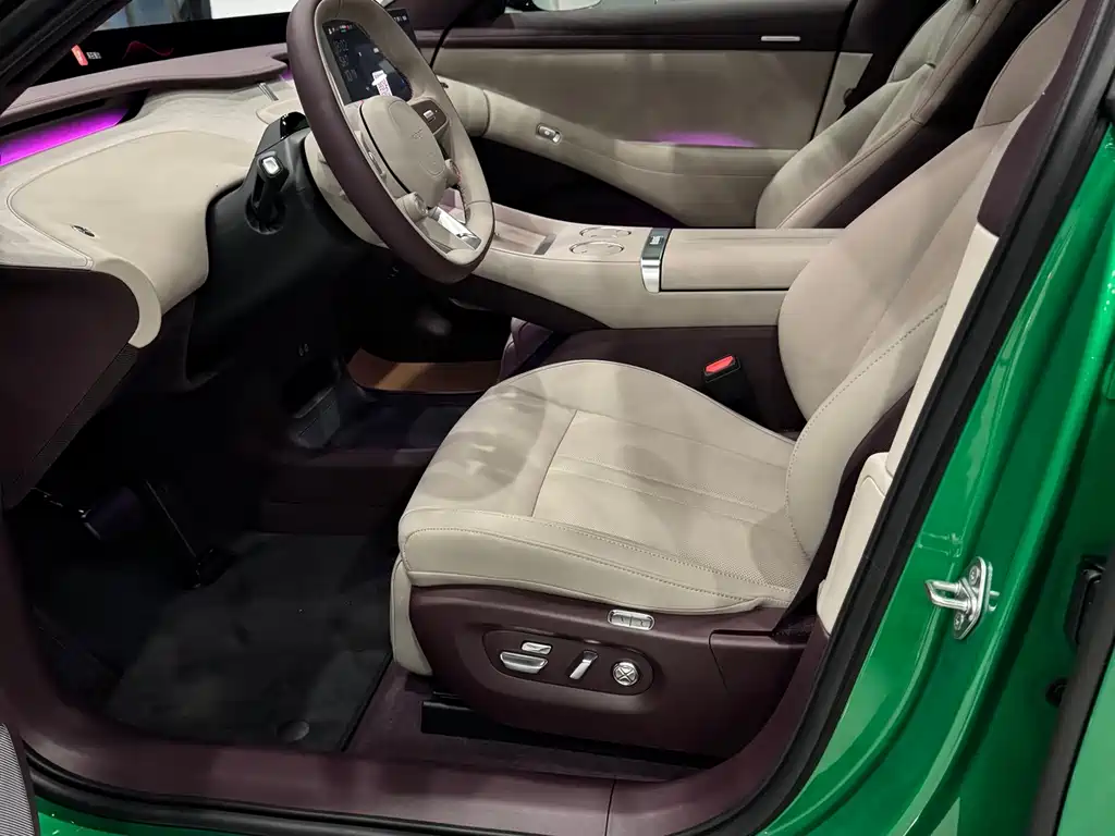 XIAOMI CAR XIAOMI YU7