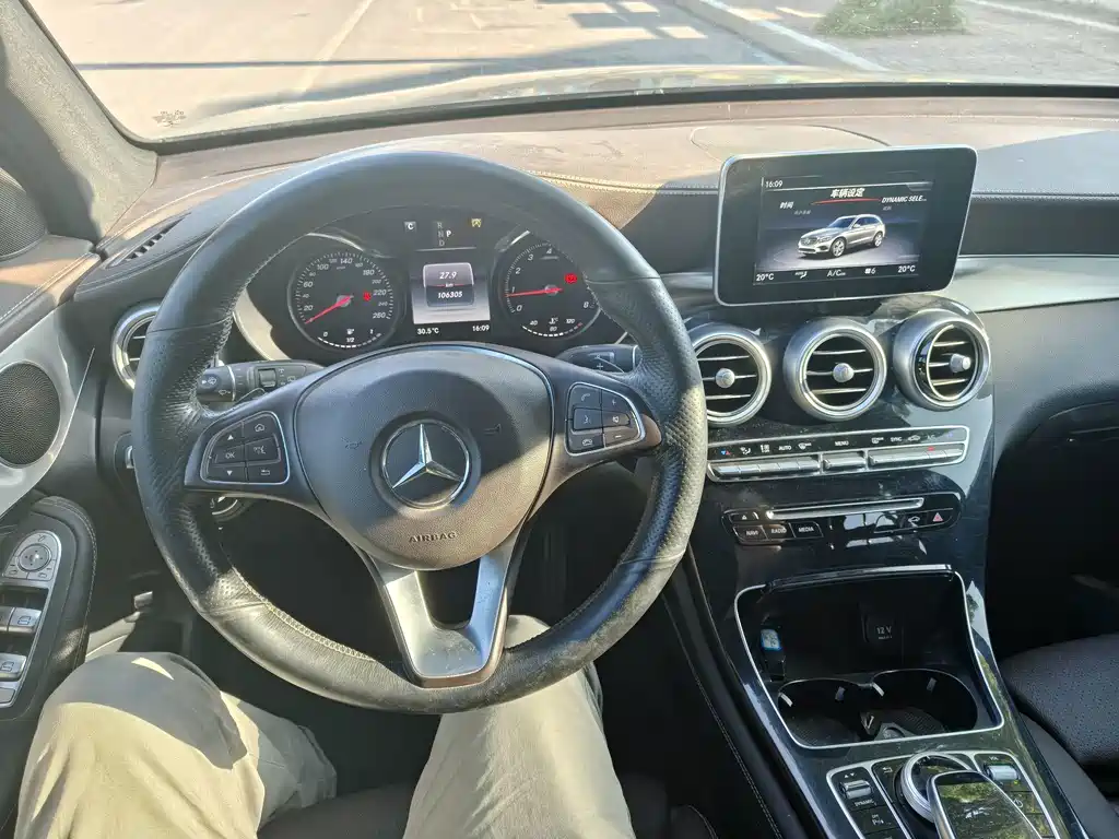 Mercedes-Benz GLC — миниатюра 3