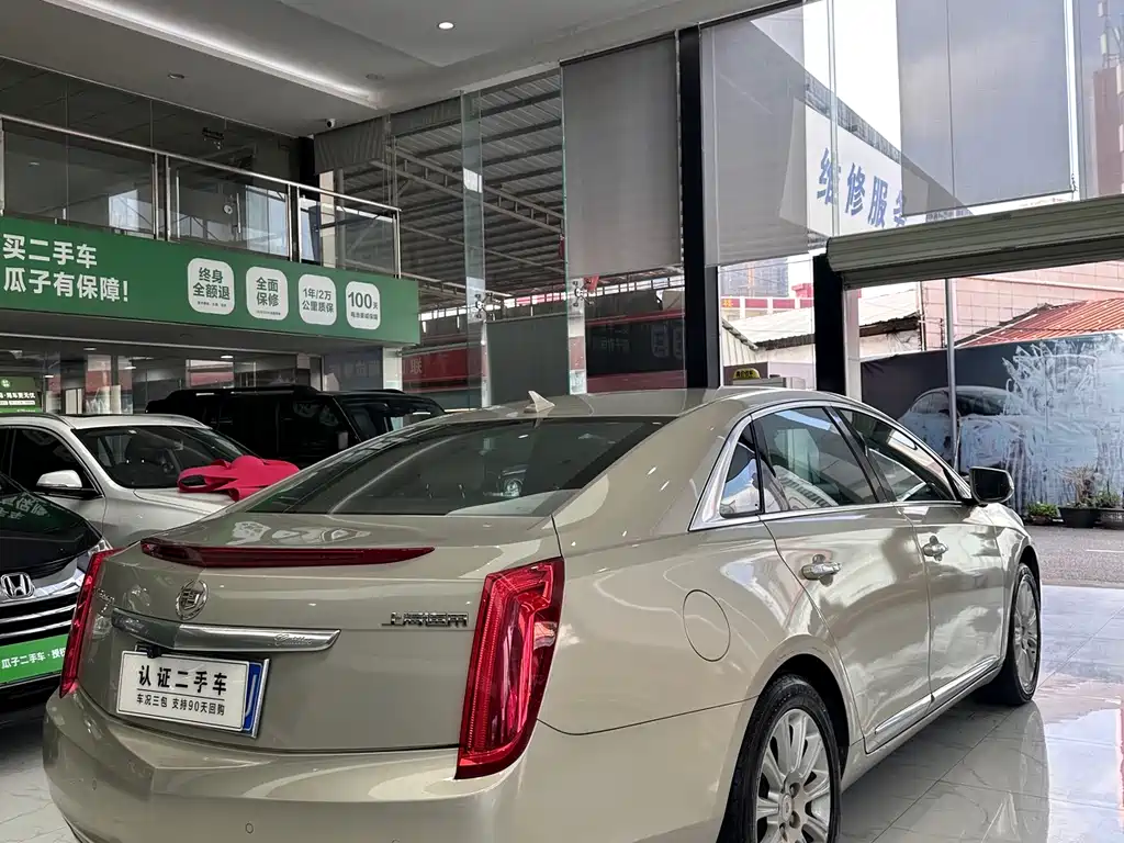 Cadillac XTS — миниатюра 5