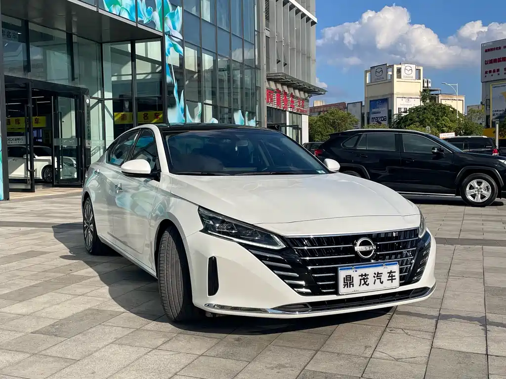 Nissan Teana — миниатюра 8