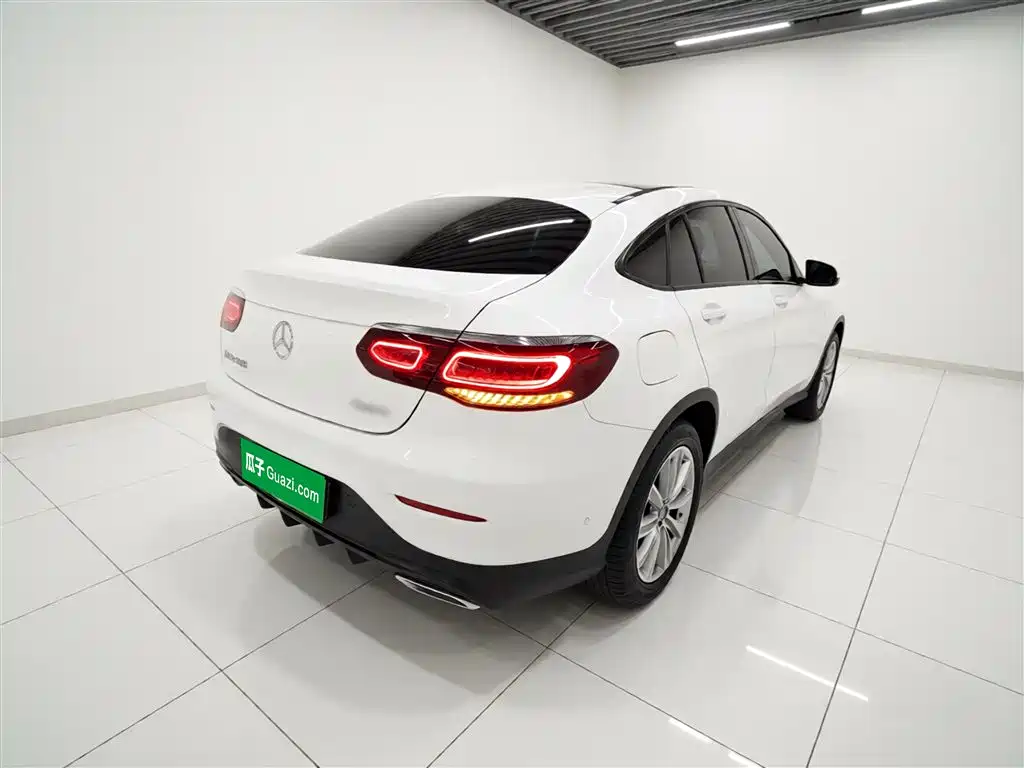 Mercedes-Benz GLC 2020 GLC 260 4MATIC SUV