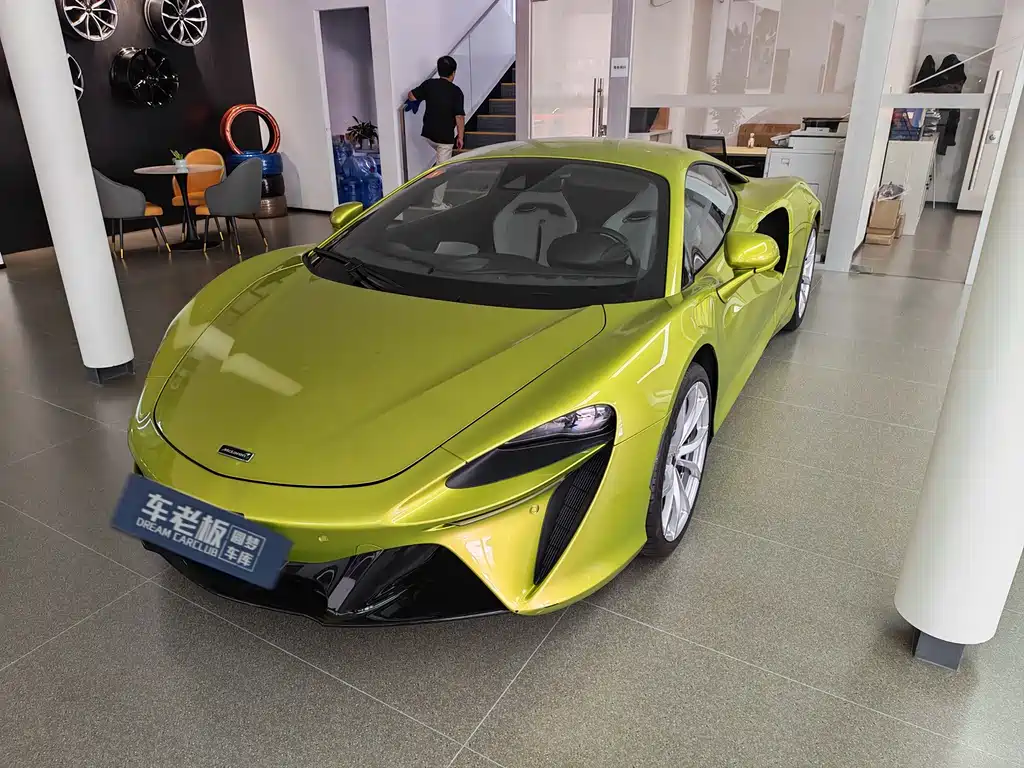 McLaren Artura — миниатюра 13