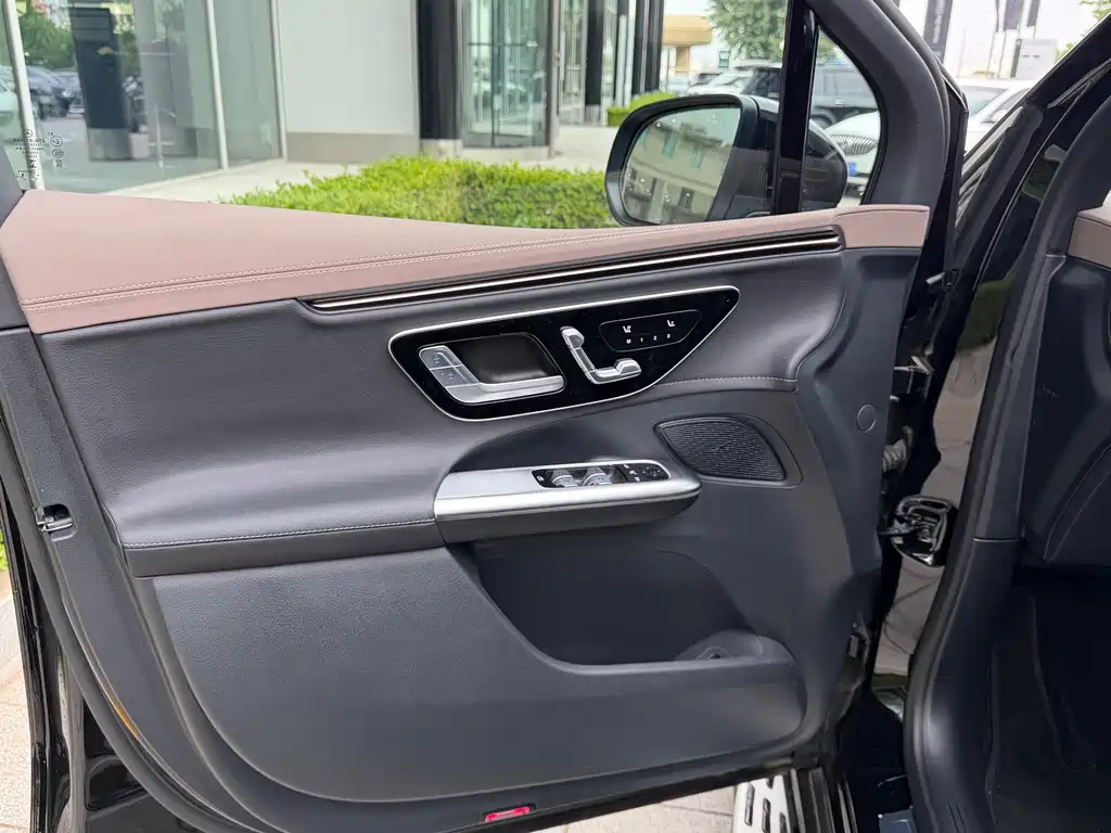 Mercedes-Benz EQE SUV 2024 500 4MATIC Luxury