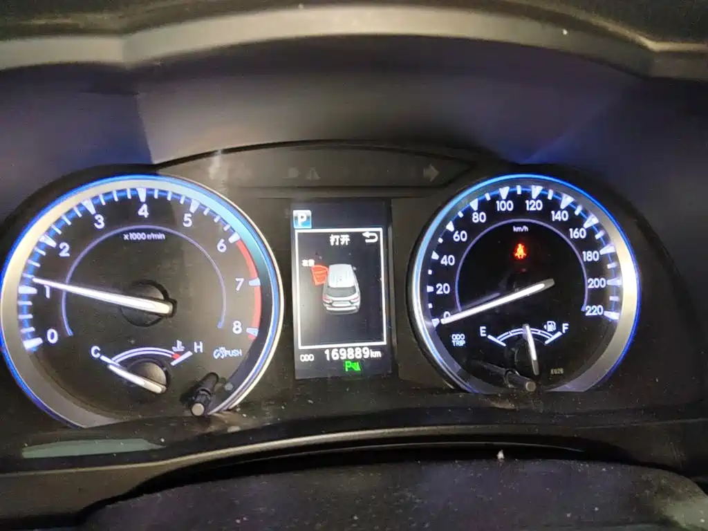 Toyota Highlander — миниатюра 16