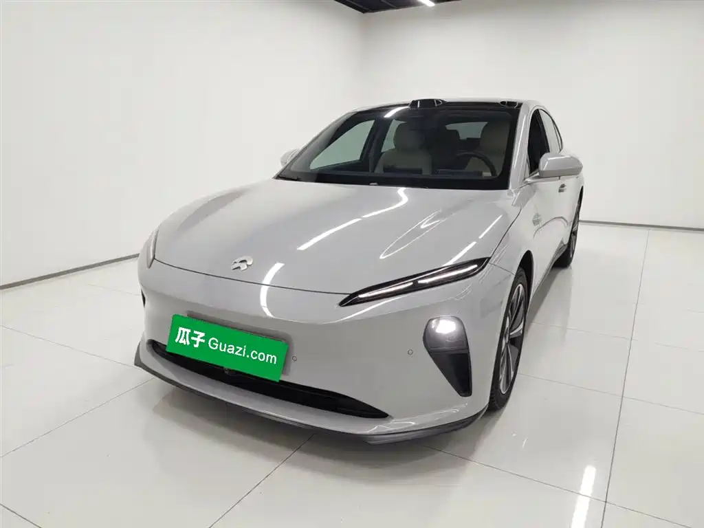 Nio ET5T 2024