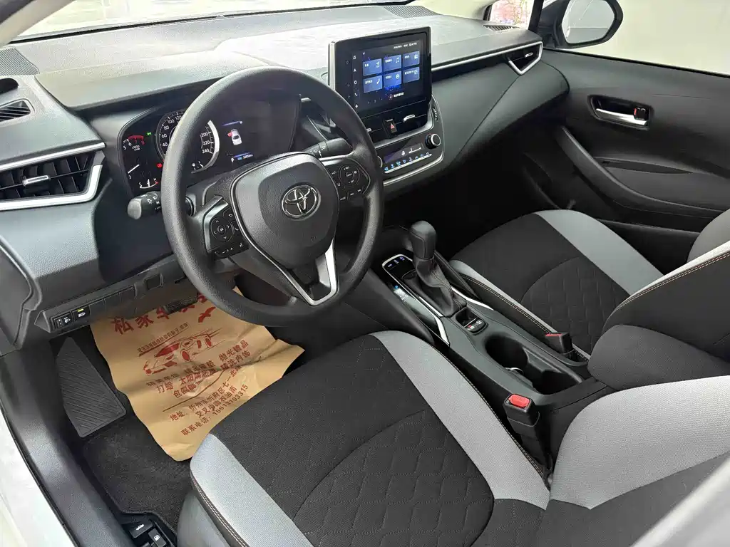 Toyota Corolla — миниатюра 13