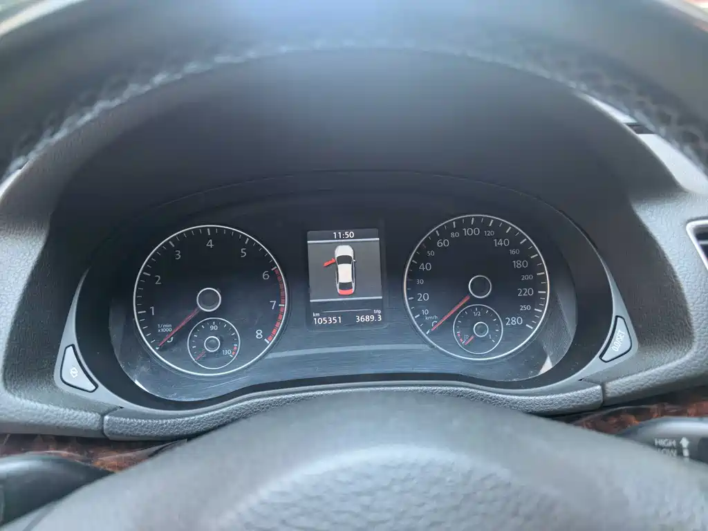 Volkswagen Passat — миниатюра 8