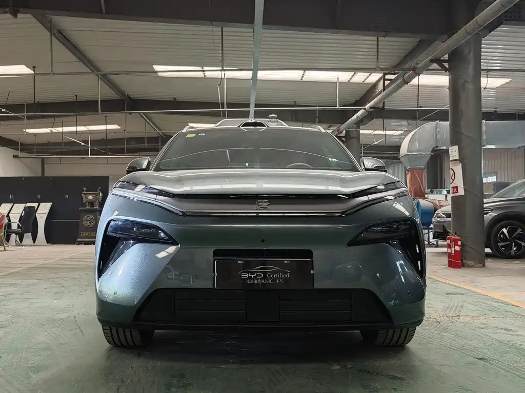 BYD Tang L L 2025 DM 175KM