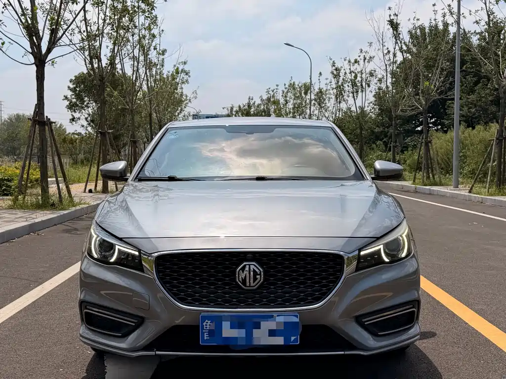 MG MG6 20T Auto Luxury Connected Edition China VI, фото 2