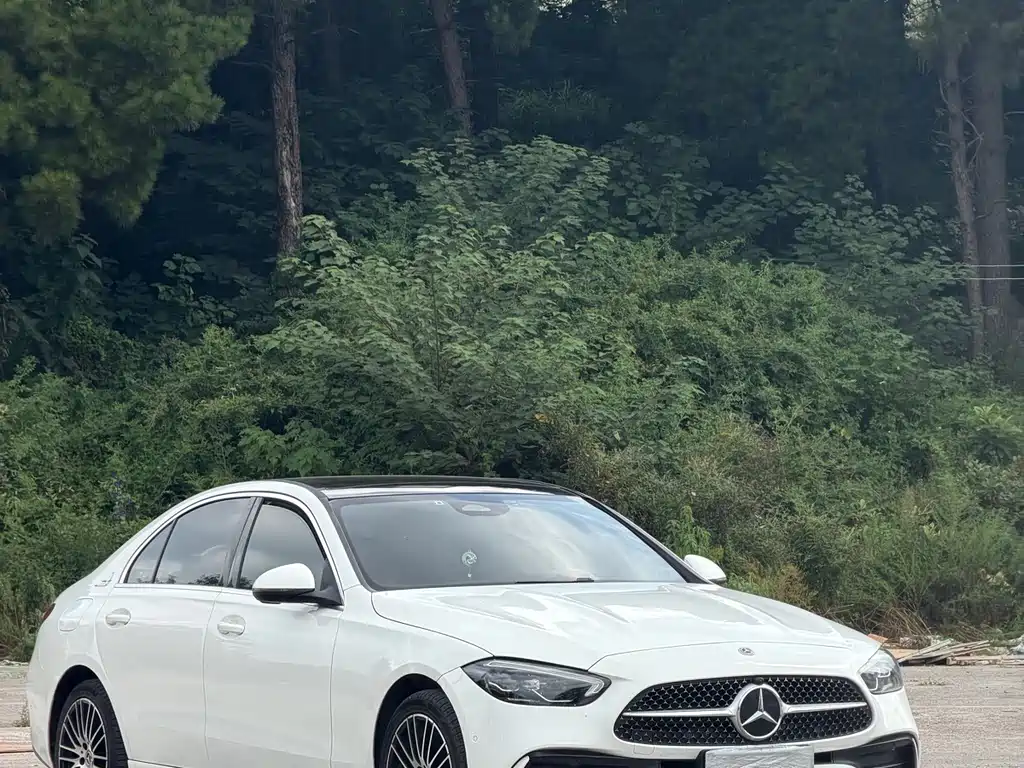 Mercedes-Benz C-Class — миниатюра 3