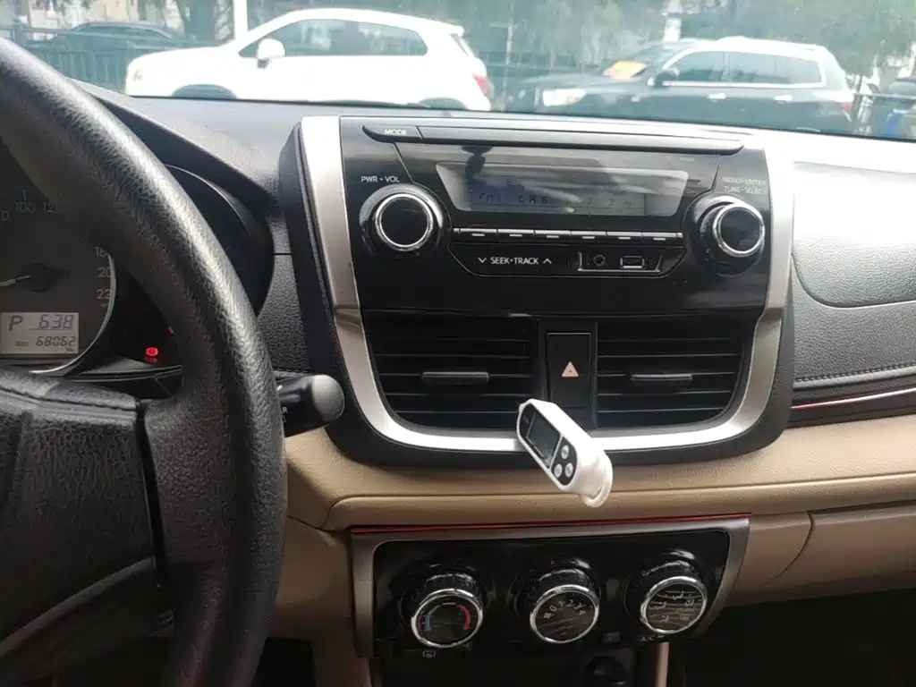 Toyota Vios FS — миниатюра 13