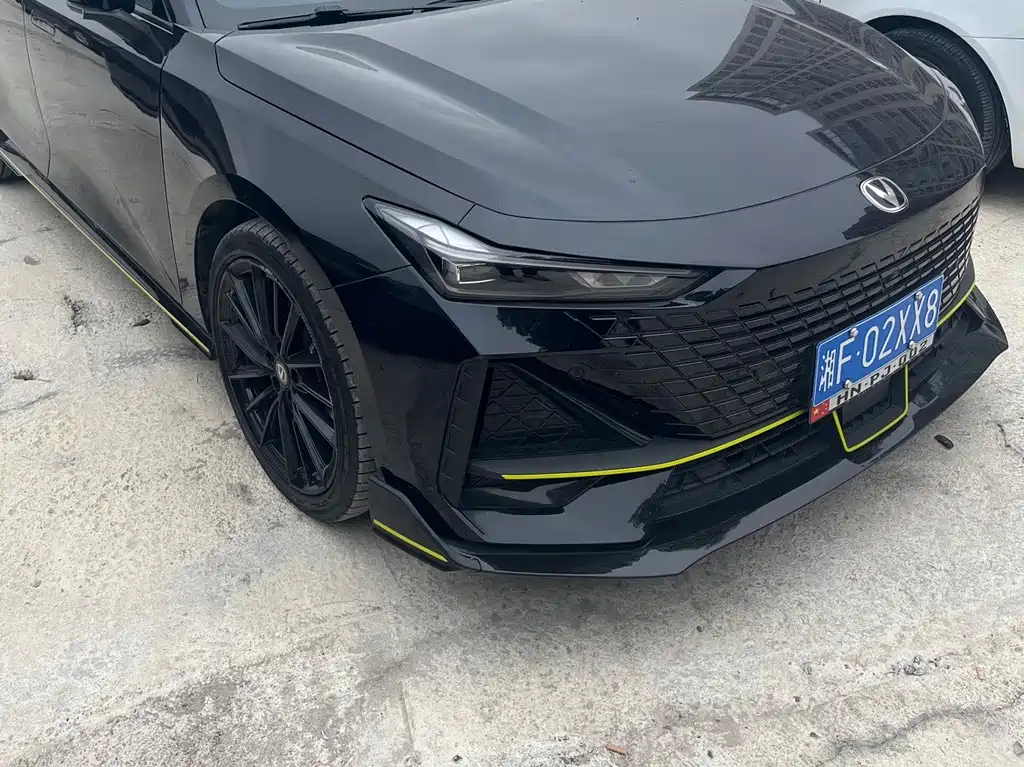 Changan UNI-V — миниатюра 4