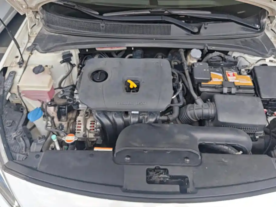 Hyundai Mistra — миниатюра 10