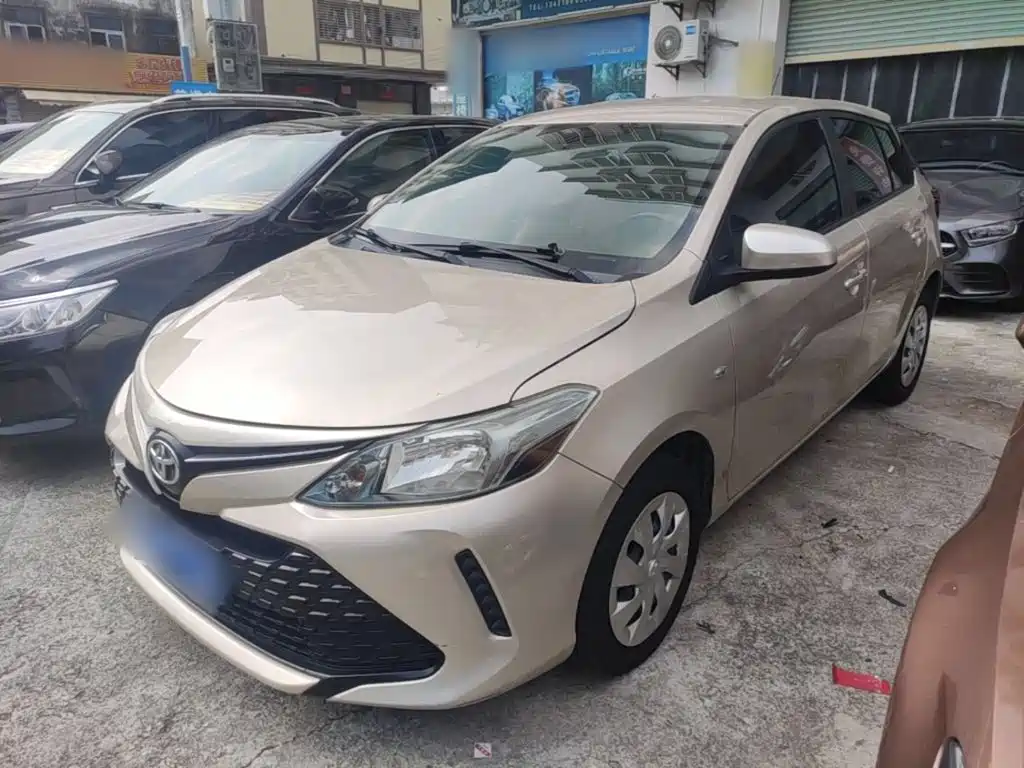 Toyota Vios FS — миниатюра 2