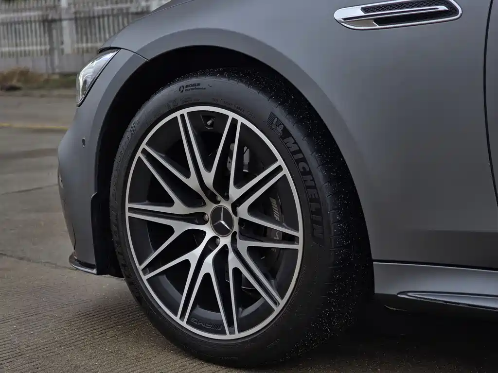 Mercedes-Benz A MG GT 2022 AMG GT 50