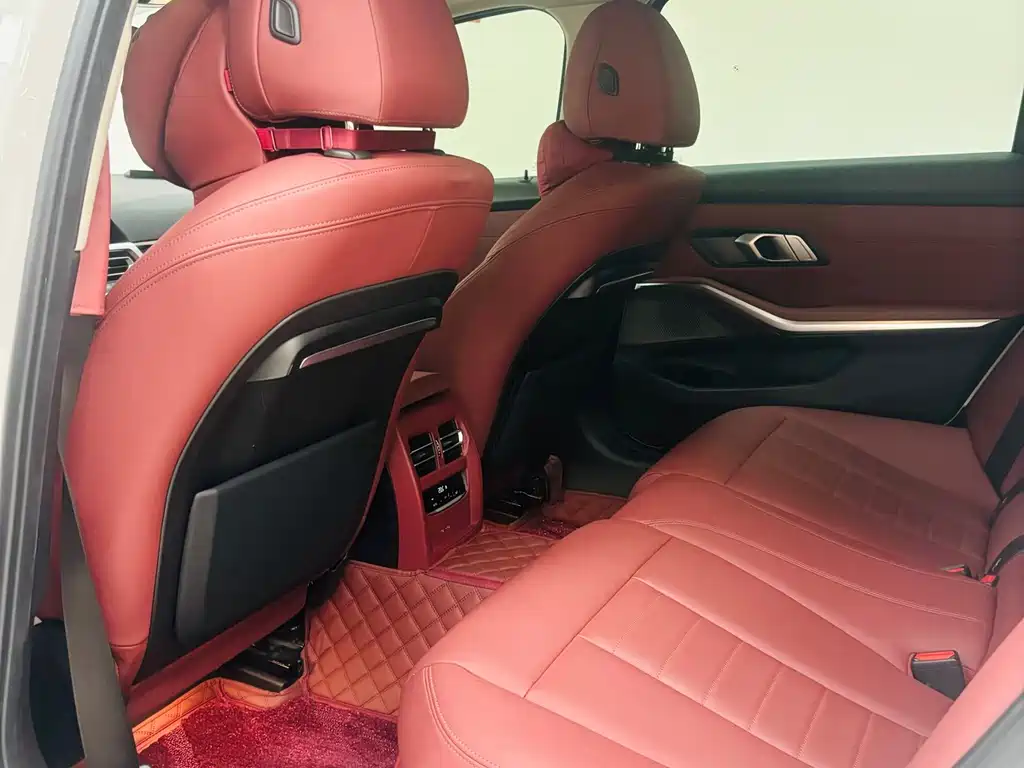 BMW 3 Series — миниатюра 9