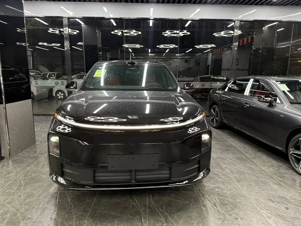 Li Auto IDEAL L6