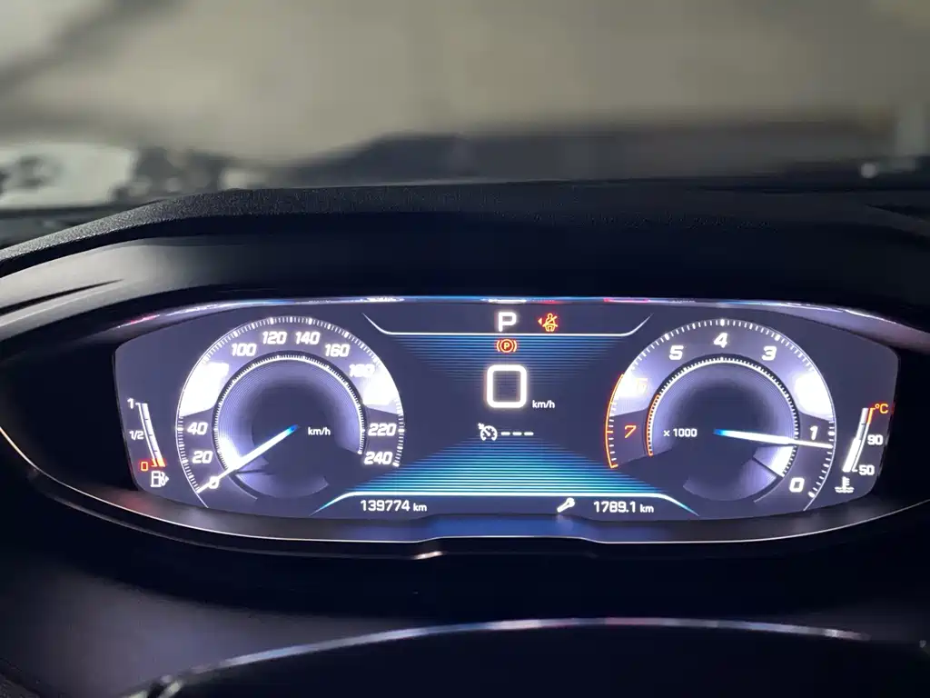 Peugeot 4008 — миниатюра 6