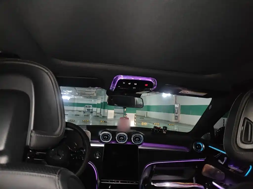 Mercedes-Benz C-Class — миниатюра 14