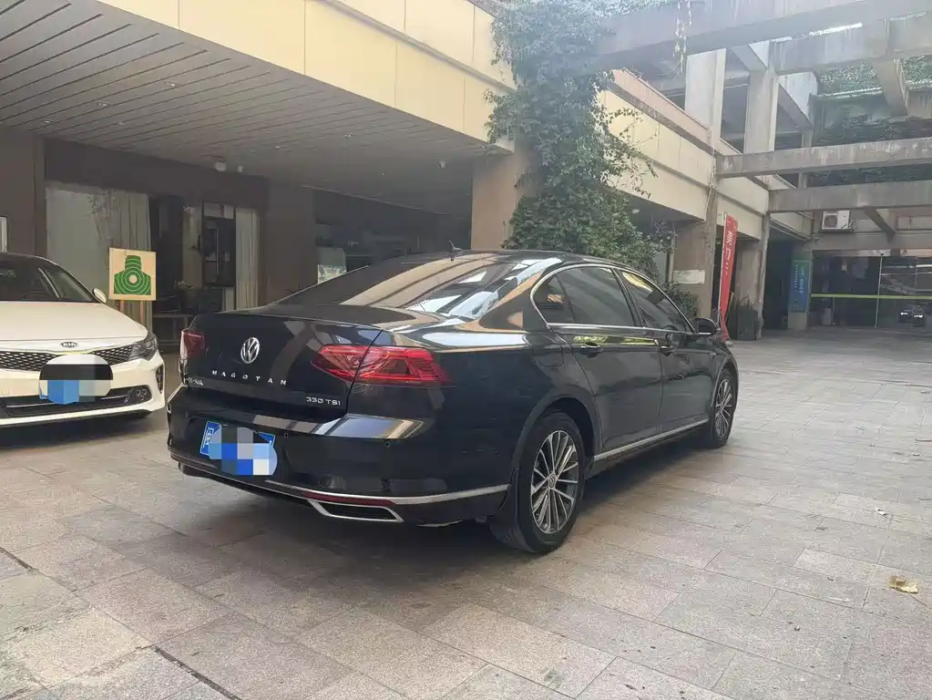 Volkswagen Magotan — миниатюра 3
