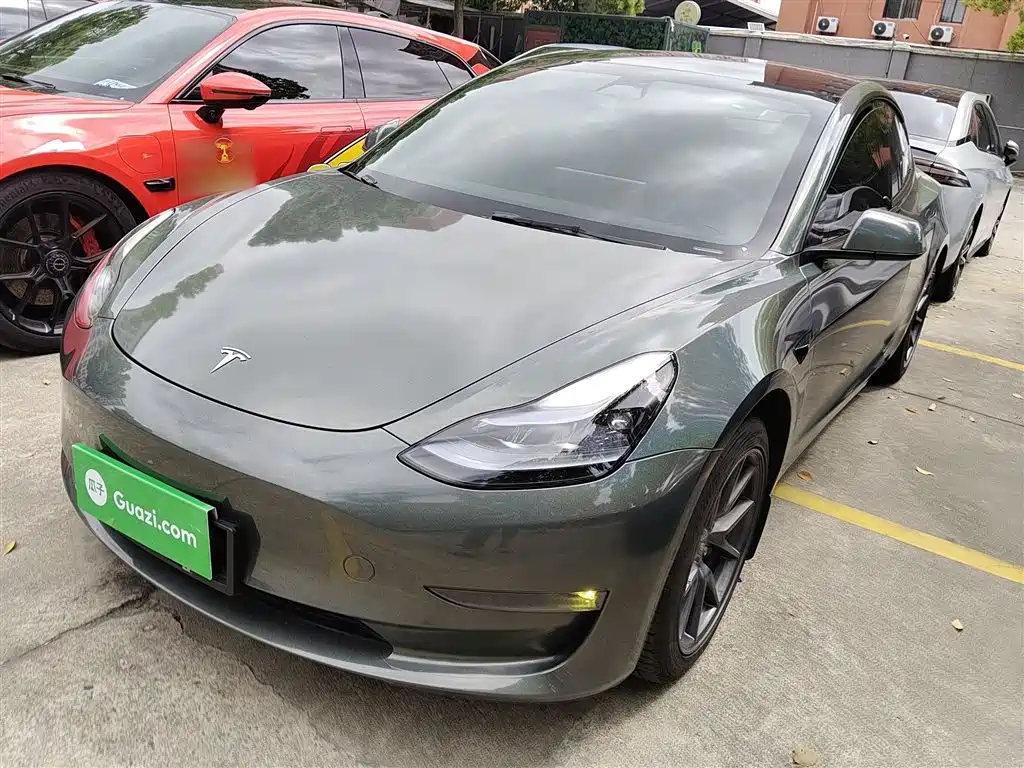 Tesla Model 3 2023