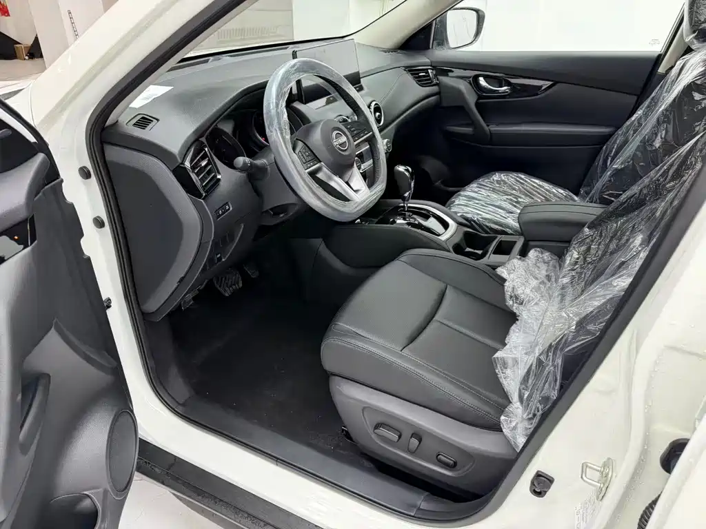 Nissan X-Trail — миниатюра 14