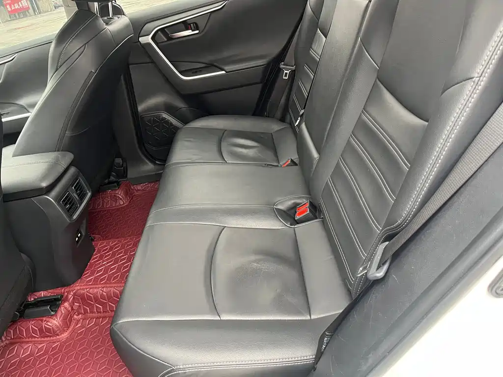 Toyota Wildlander — миниатюра 10