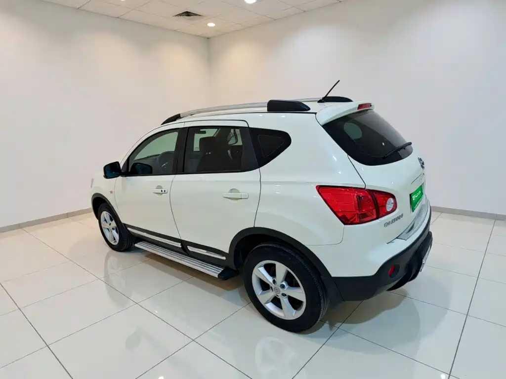 Nissan Qashqai — миниатюра 25