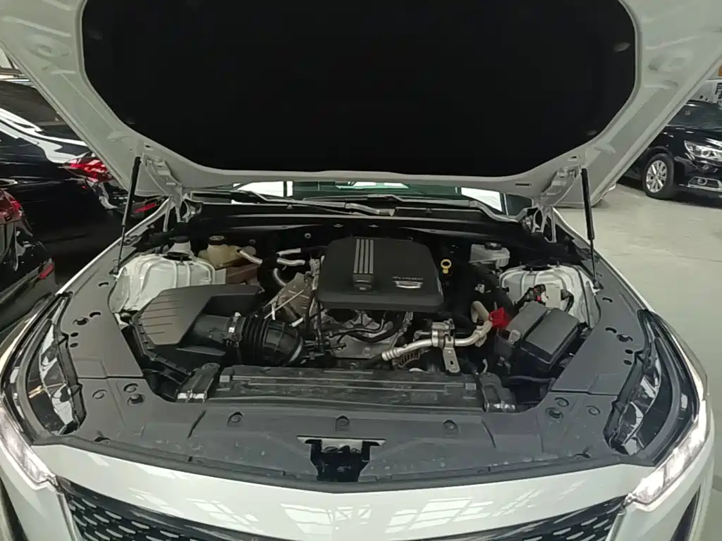 Cadillac CT5 — миниатюра 20