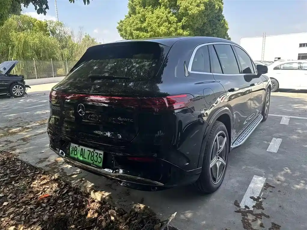 Mercedes-Benz EQS SUV 2025 500 4MATIC