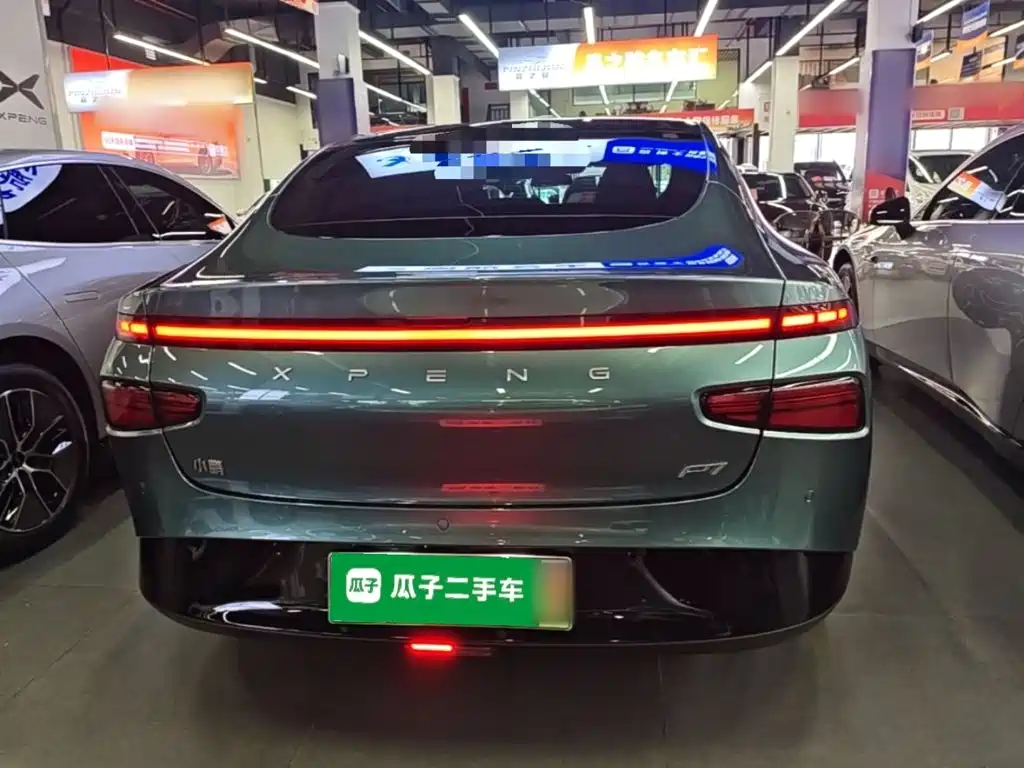 XPeng P7 — миниатюра 6