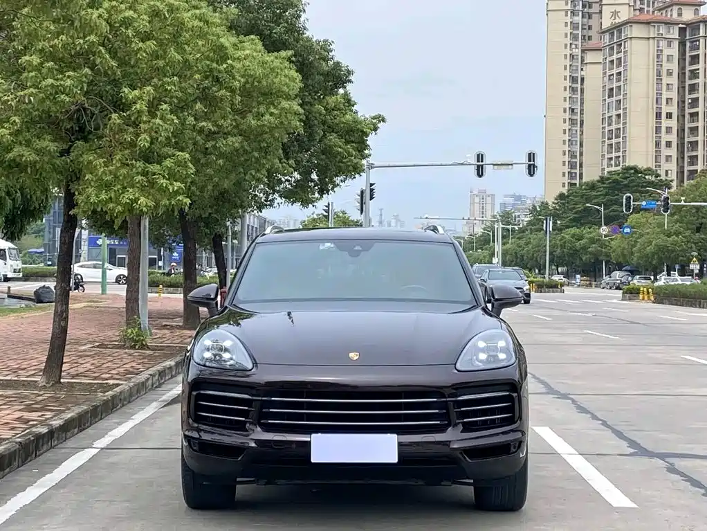 Porsche Cayenne — миниатюра 2