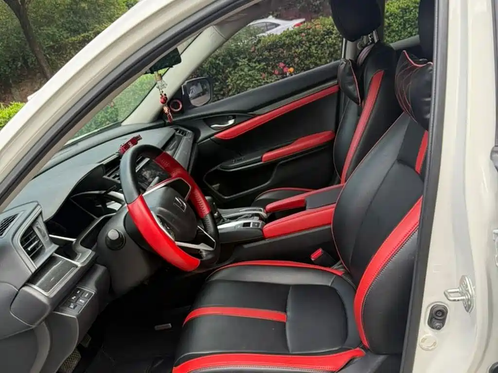 Honda Civic — миниатюра 8