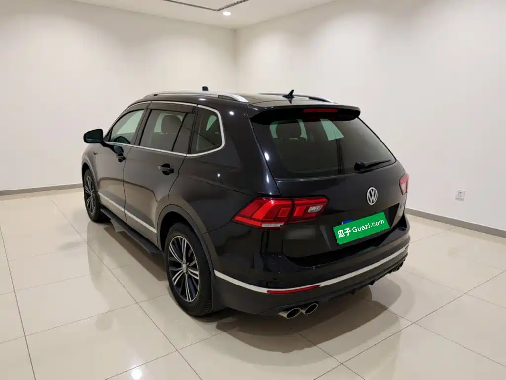 Volkswagen Tiguan L — миниатюра 4