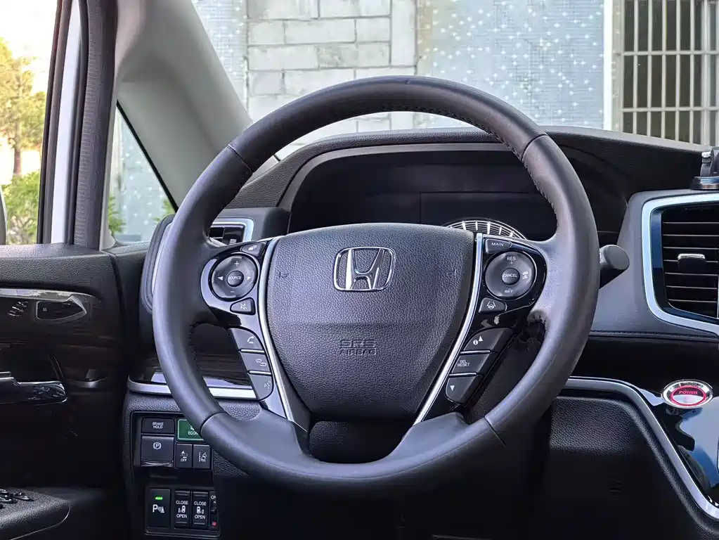Honda Odyssey — миниатюра 7