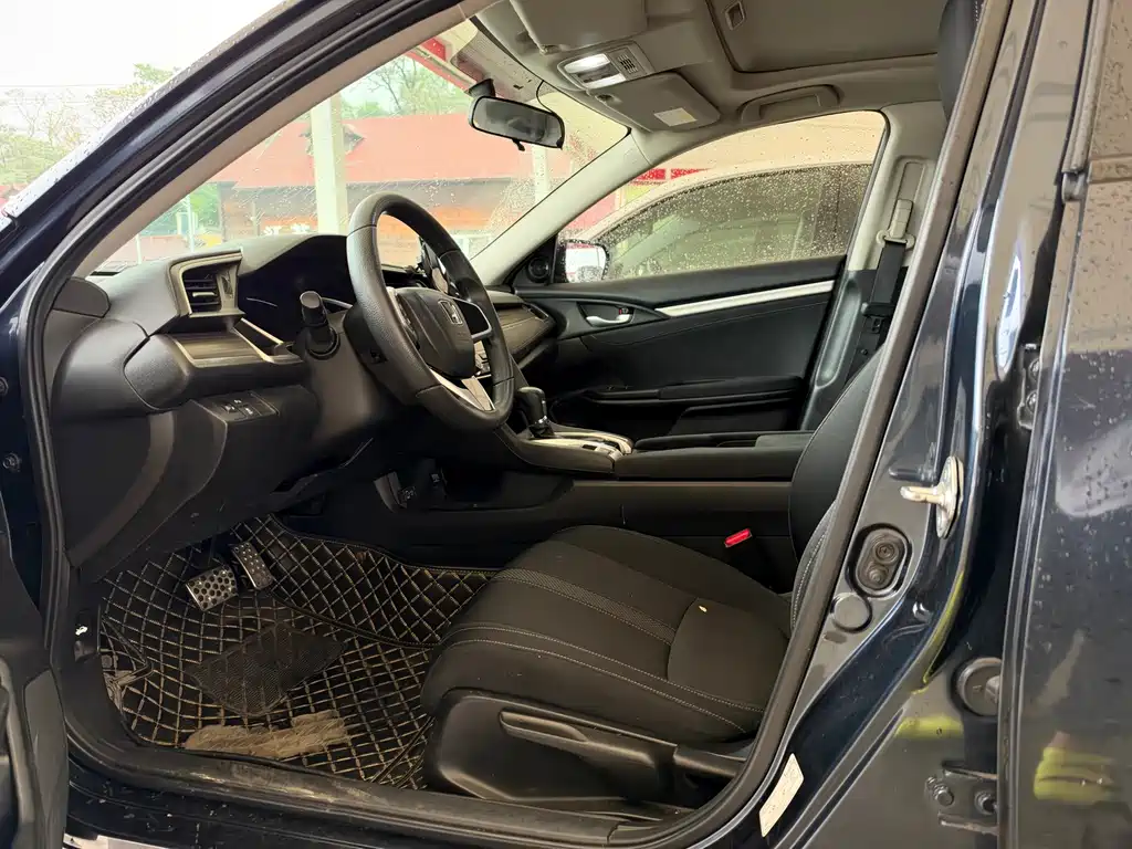 Honda Civic — миниатюра 3