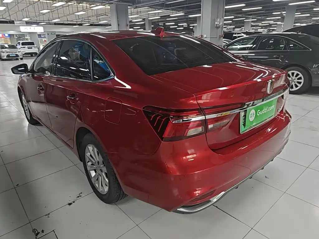 Roewe i6 New Energy — миниатюра 5