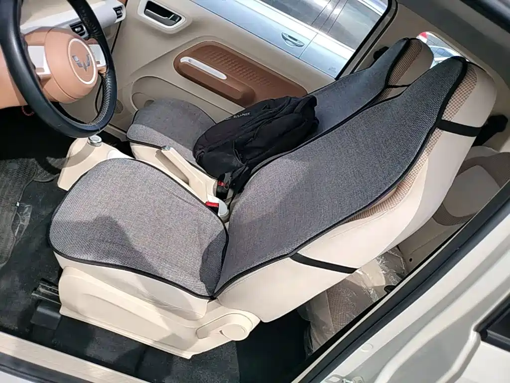 Wuling MINIEV — миниатюра 15