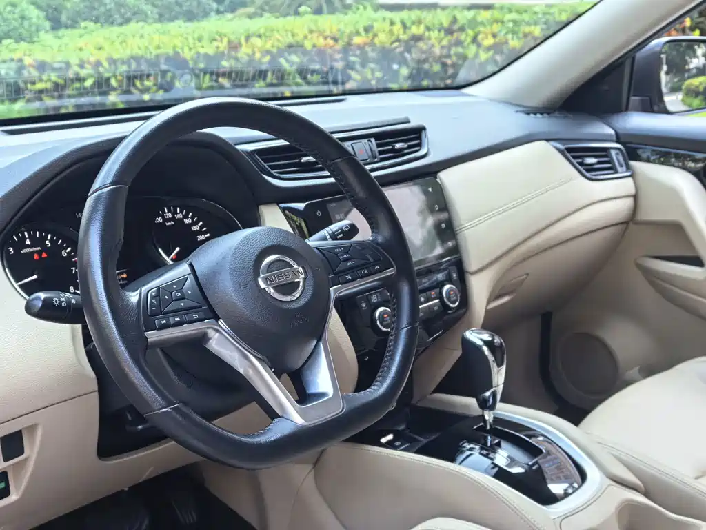 Nissan X-Trail — миниатюра 13