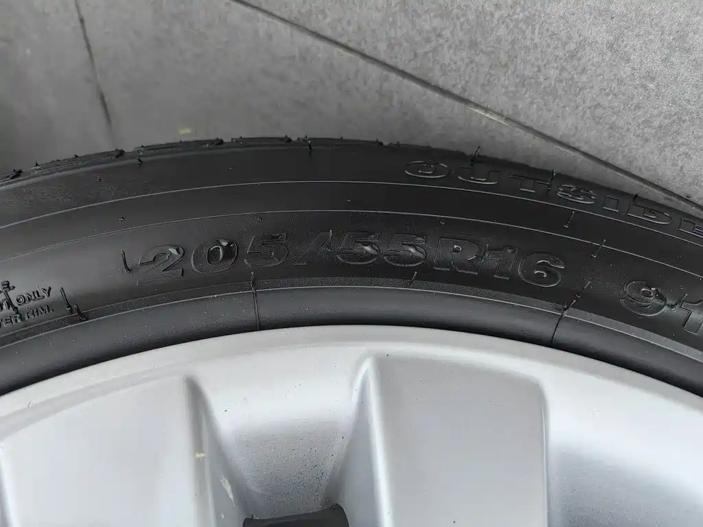 Roewe 360 — миниатюра 16