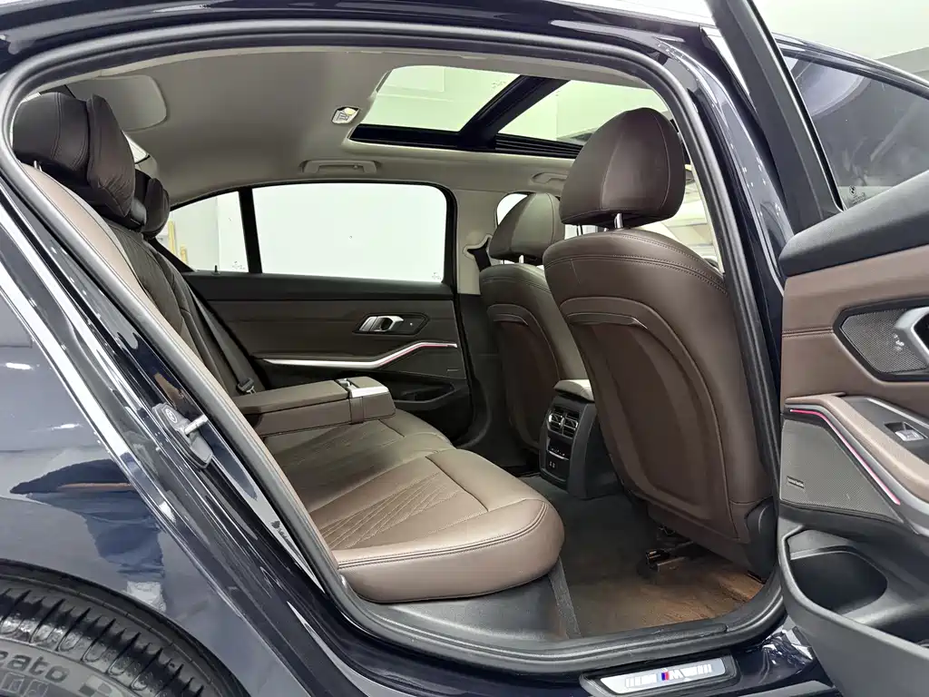 BMW 3 Series — миниатюра 33
