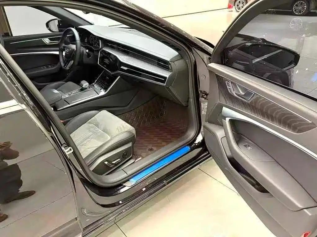 Audi A6L — миниатюра 7
