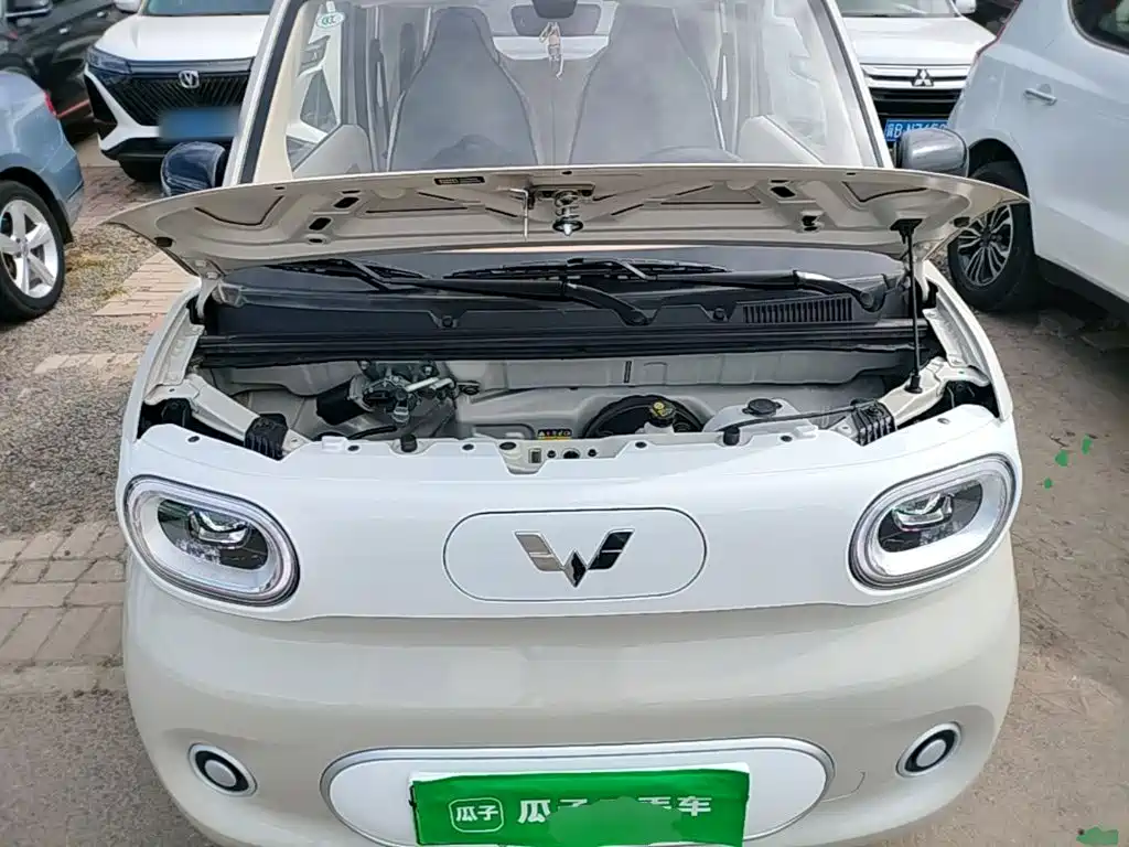 Wuling MINIEV — миниатюра 20